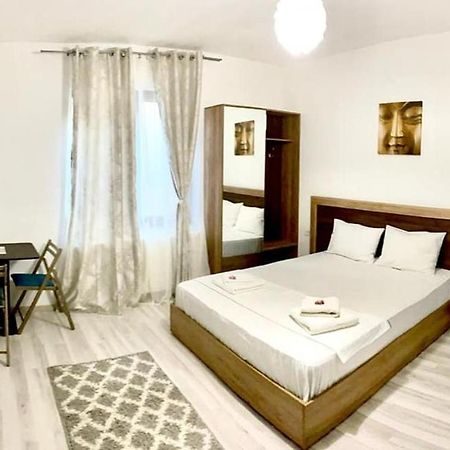 Апарт отель Ipsilanti House Яссы Экстерьер фото
